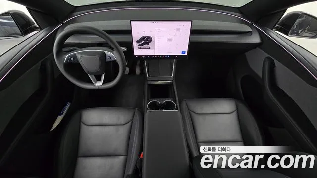 Tesla Model Y 2026 thumb 7