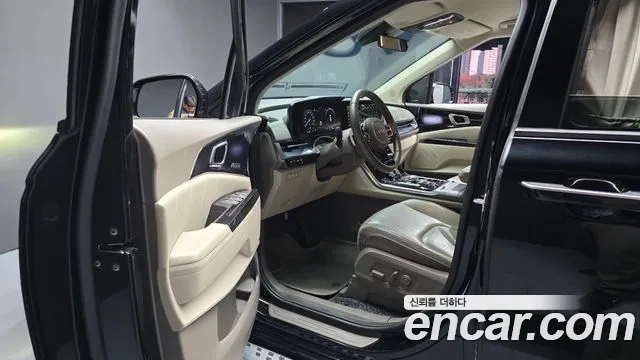 Kia Carnival 2022 thumb 10