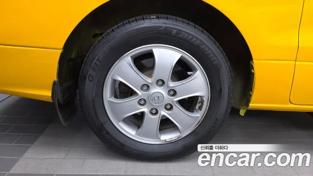 Hyundai Starex 2018 thumb 5