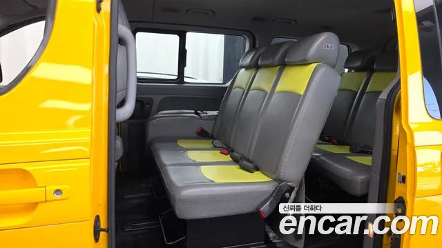 Hyundai Starex 2018 thumb 12