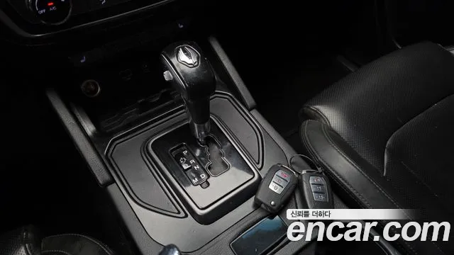KG_Mobility_Ssangyong Rexton 2019 thumb 9