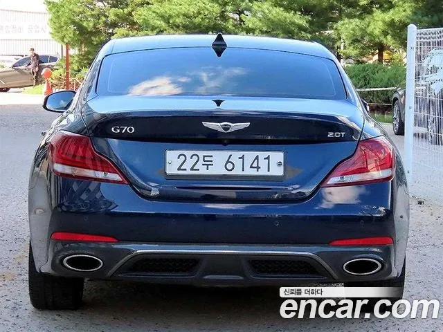 Genesis G70 2019 thumb 4