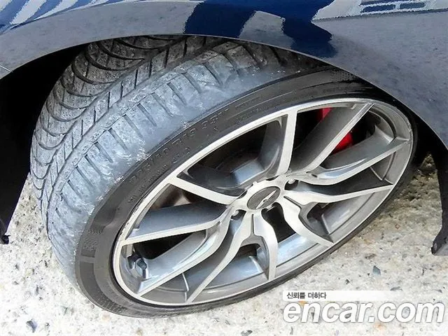 Genesis G70 2019 thumb 5