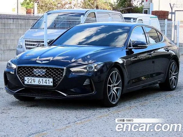 Genesis G70 2019 thumb 11