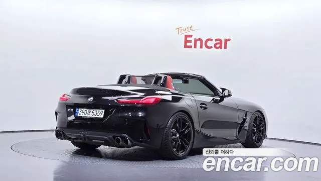 BMW Z4 2021 thumb 2