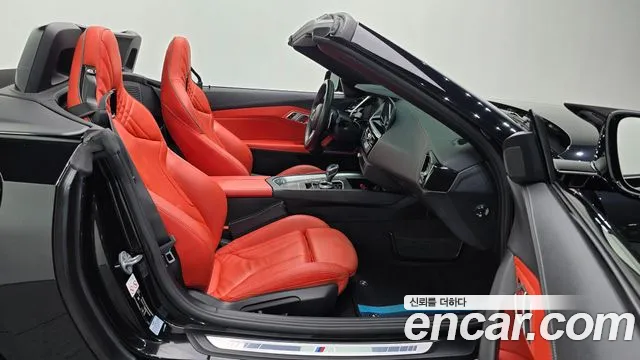 BMW Z4 2021 thumb 11