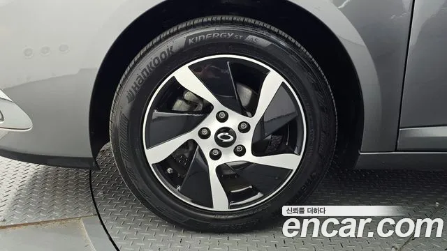 Renault-KoreaSamsung Fluence 2019 thumb 5