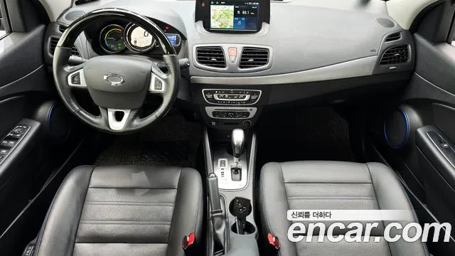 Renault-KoreaSamsung Fluence 2019 thumb 7