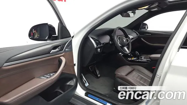 BMW X4 2020 thumb 9