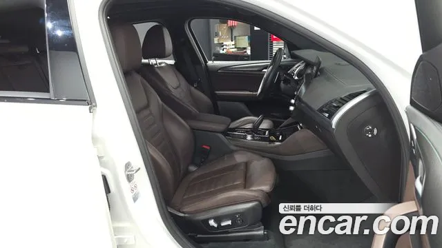 BMW X4 2020 thumb 10