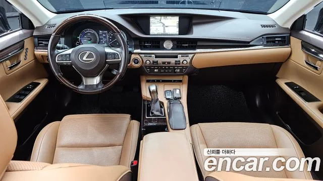 Lexus ES 2018 thumb 6