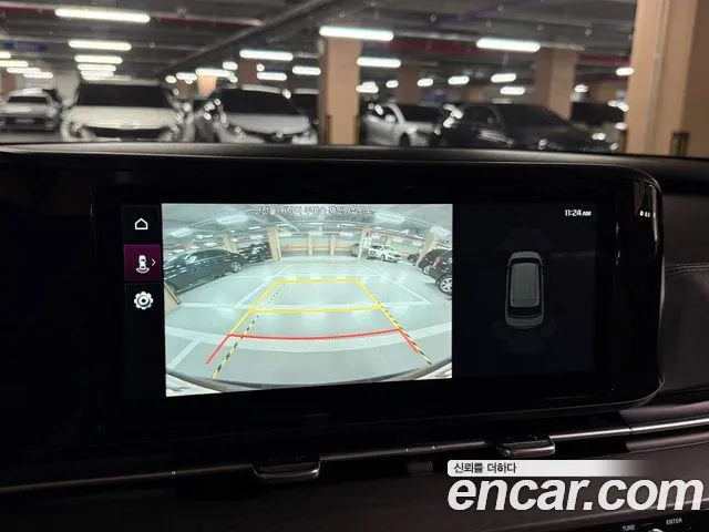 Kia Carnival 2023 thumb 10
