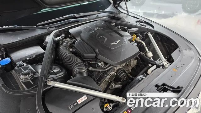 Genesis G90 2019 thumb 6
