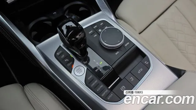 BMW 4-Series 2021 thumb 9