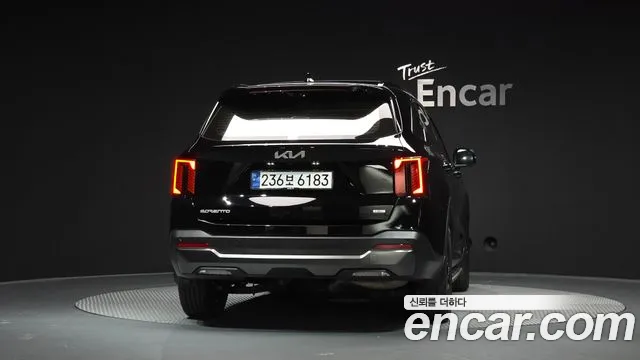Kia Sorento 2024 thumb 4
