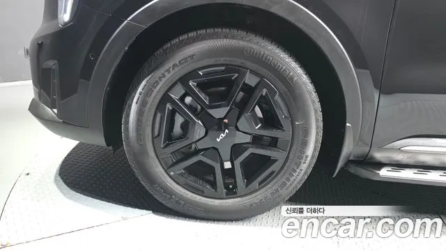 Kia Sorento 2024 thumb 5