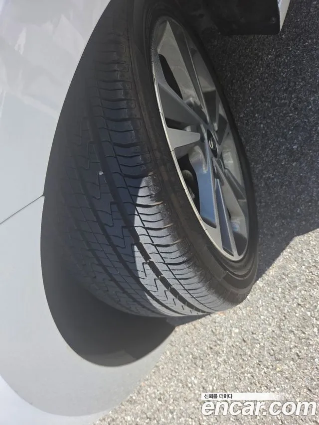 Hyundai Avante 2018 thumb 8