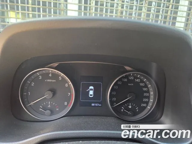 Hyundai Avante 2018 thumb 10