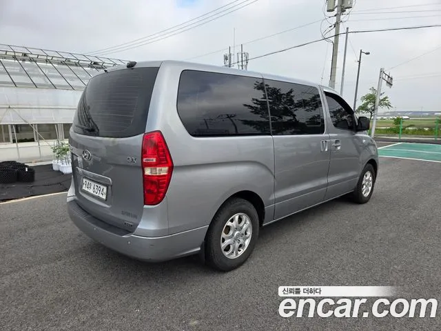 Hyundai Starex 2010 thumb 2