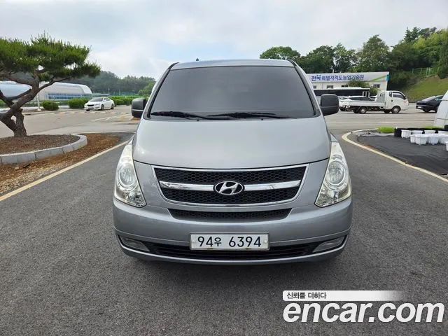 Hyundai Starex 2010 thumb 3