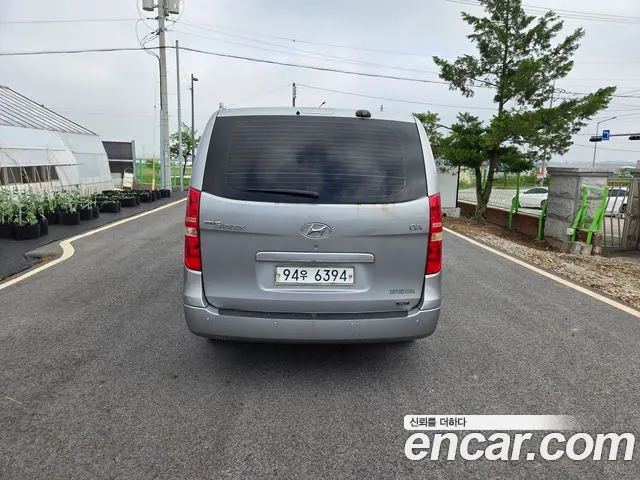 Hyundai Starex 2010 thumb 4