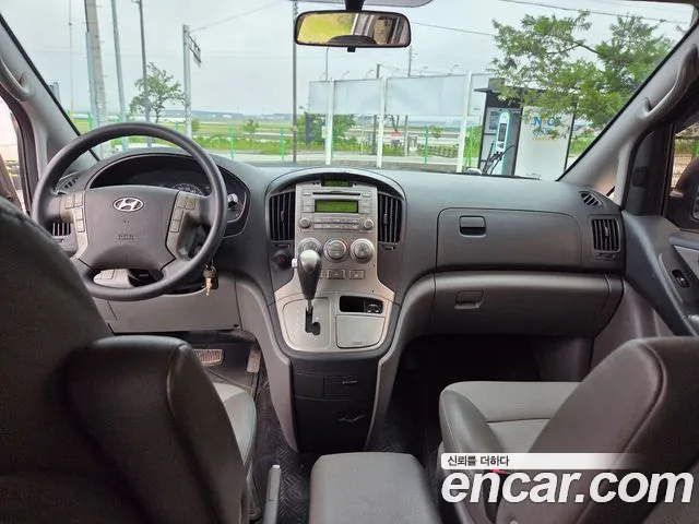 Hyundai Starex 2010 thumb 7