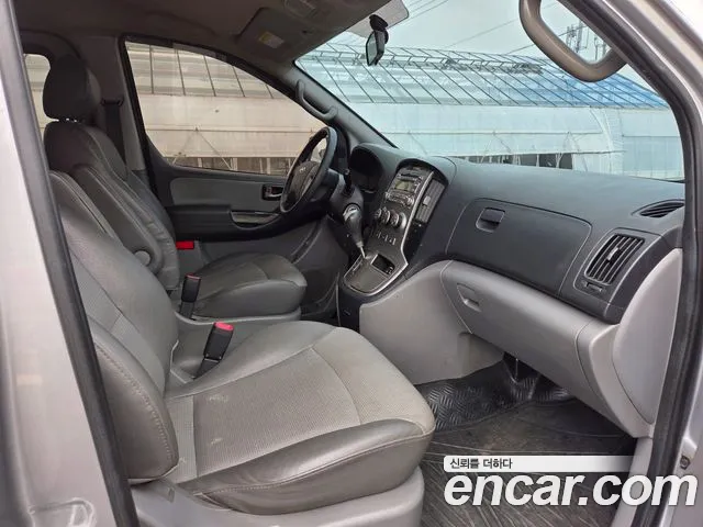 Hyundai Starex 2010 thumb 11