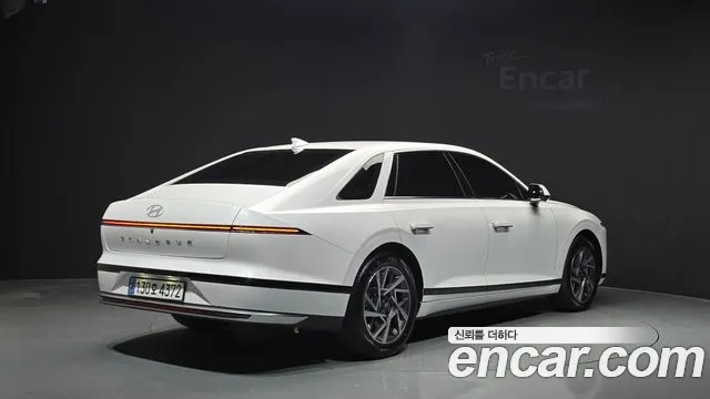 Hyundai Grandeur 2023 thumb 2