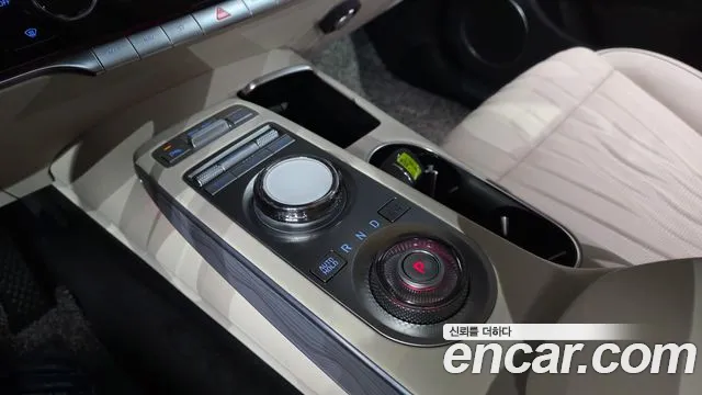 Genesis GV70 2022 thumb 9