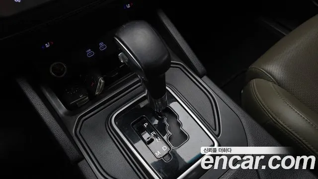 KG_Mobility_Ssangyong Rexton 2023 thumb 9