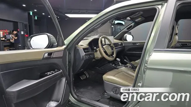 KG_Mobility_Ssangyong Rexton 2023 thumb 10