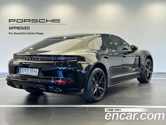 Porsche Panamera 2026 thumb 5