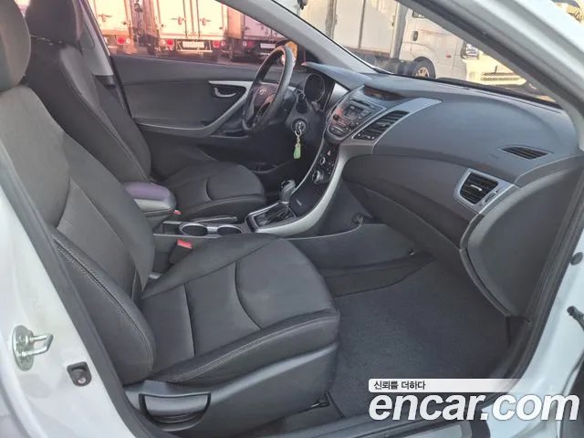 Hyundai Avante 2013 thumb 10