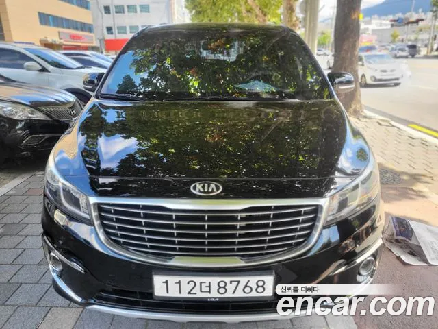 Kia Carnival 2018 thumb 3