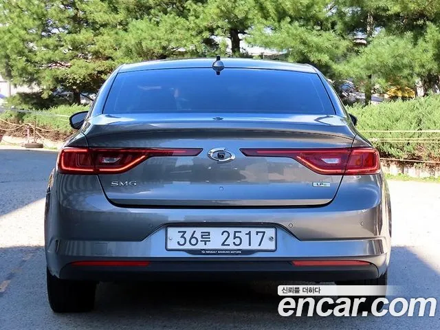 Renault-KoreaSamsung Megane 2018 thumb 4