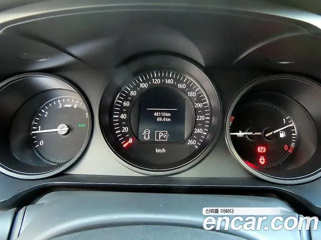 Renault-KoreaSamsung Megane 2018 thumb 9