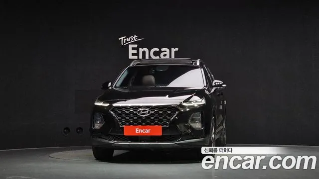 Hyundai Santa Fe 2018 thumb 3