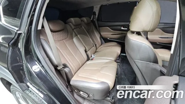 Hyundai Santa Fe 2018 thumb 11