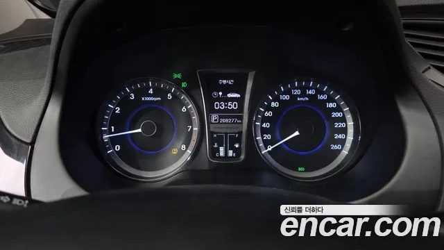 Hyundai Grandeur 2011 thumb 8
