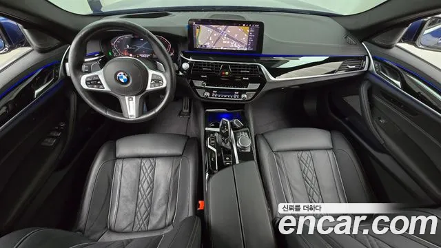 BMW 5-Series 2021 thumb 6