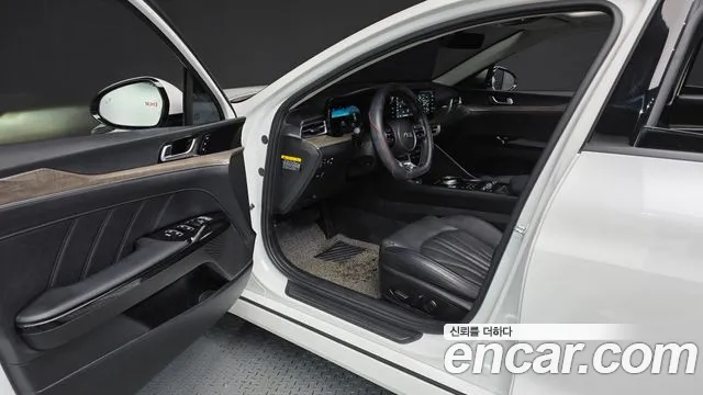 Kia K5 2020 thumb 10