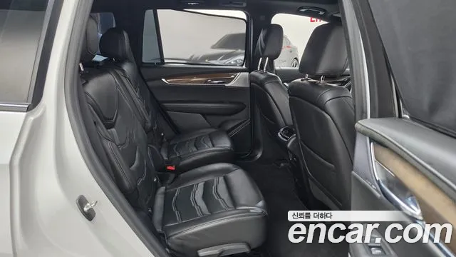 Cadillac XT6 2020 thumb 11