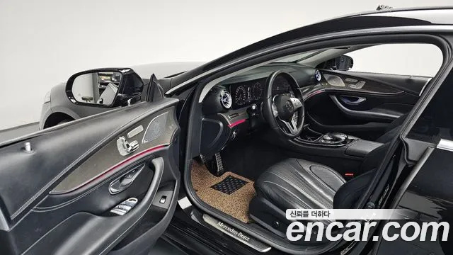 Mercedes-Benz CLS-Class 2018 thumb 9