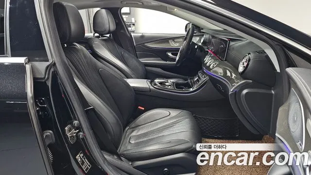 Mercedes-Benz CLS-Class 2018 thumb 10