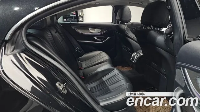Mercedes-Benz CLS-Class 2018 thumb 11