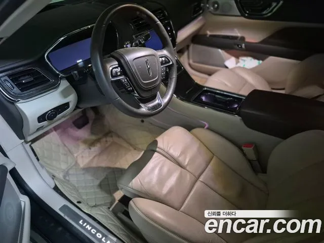 Lincoln Continental 2019 thumb 6