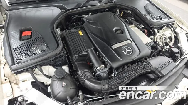 Mercedes-Benz E-Класс 2022 thumb 6