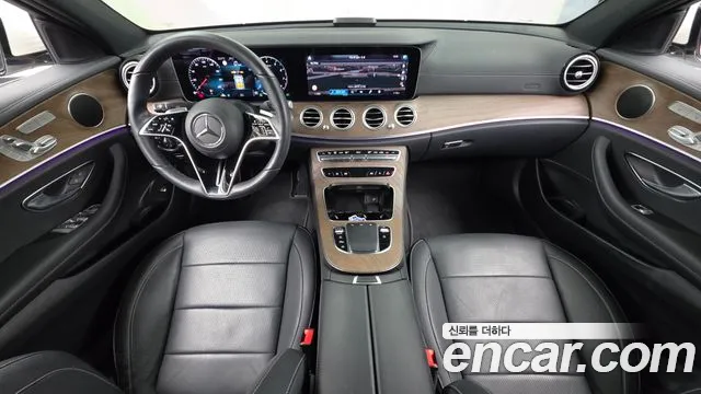 Mercedes-Benz E-Класс 2022 thumb 7