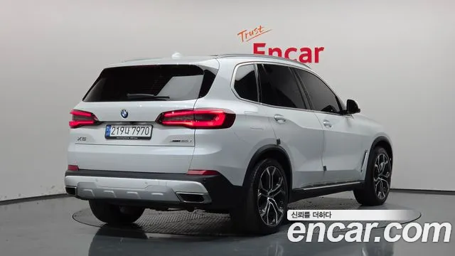 BMW X5 2022 thumb 2