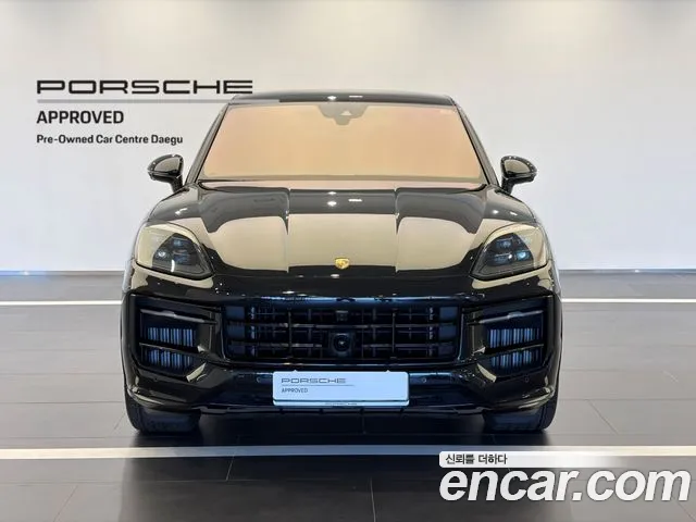 Porsche Cayenne 2025 thumb 2